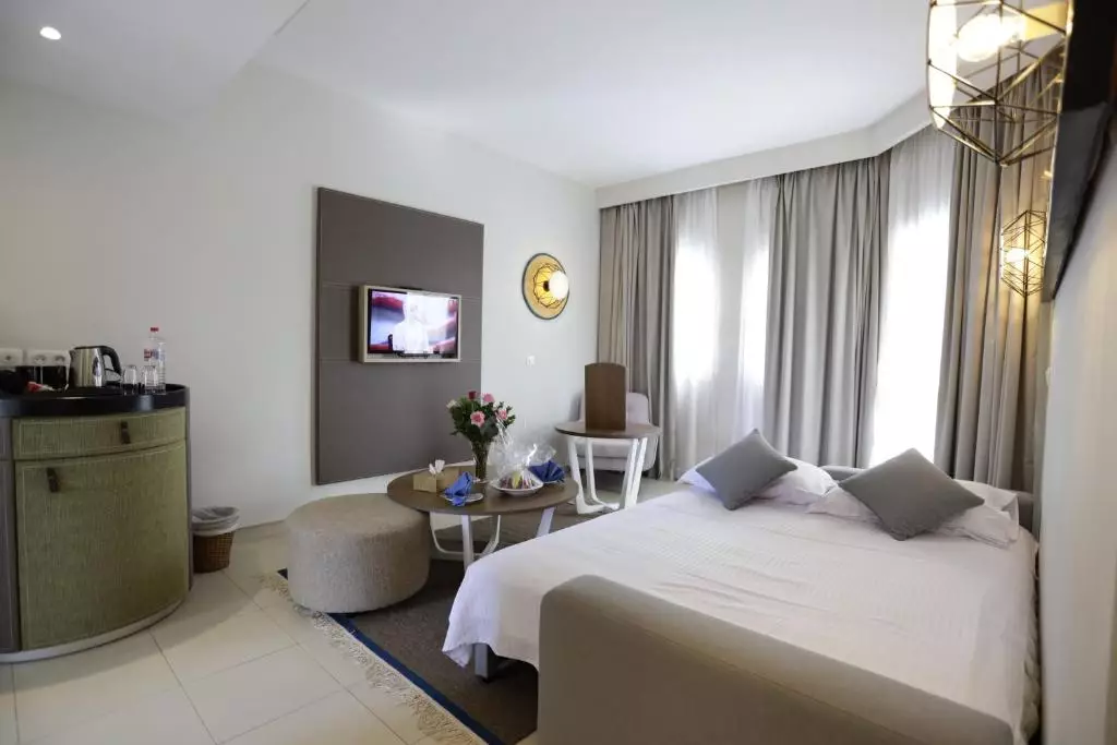 The Mirage Resort & SPA